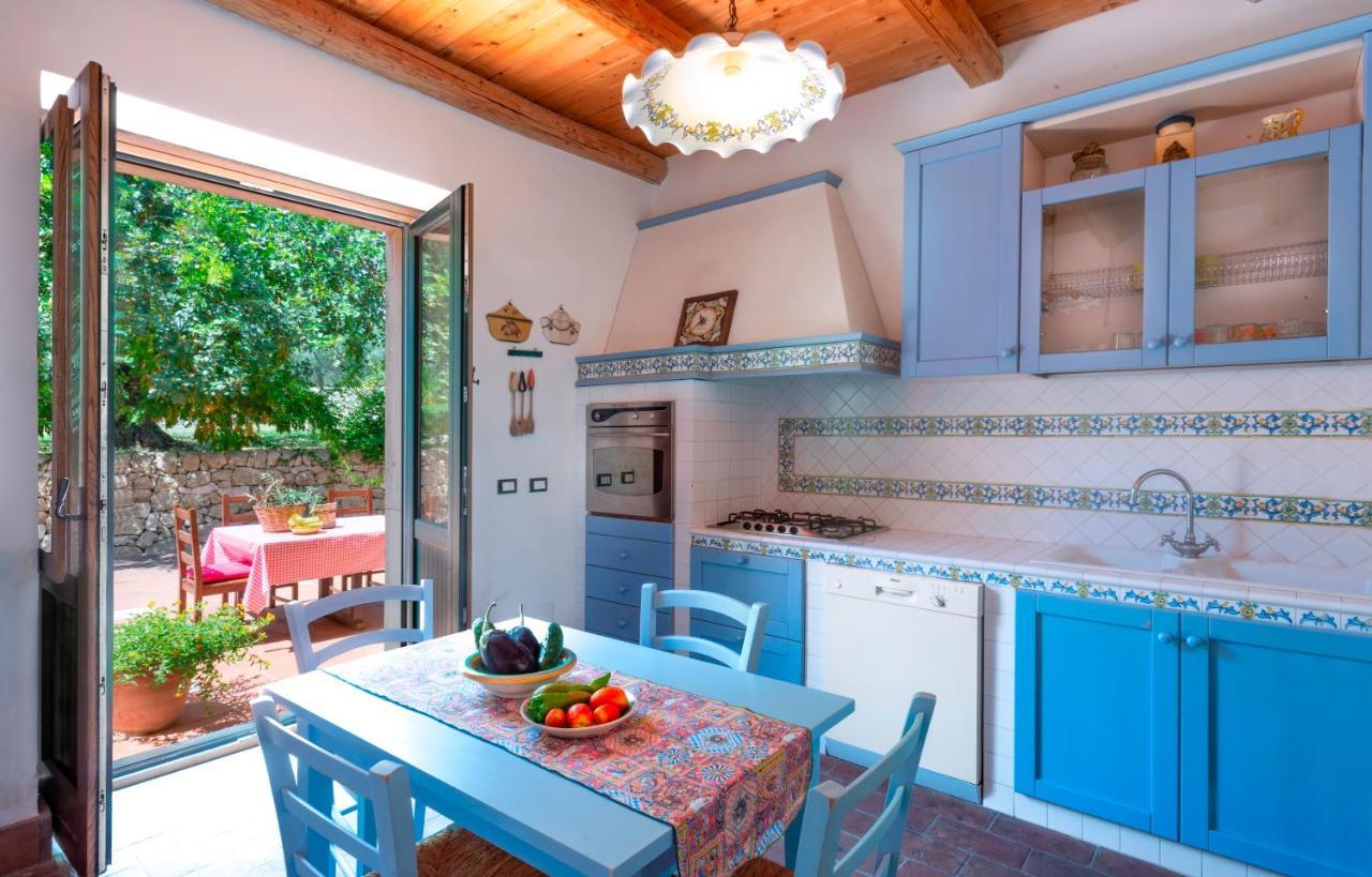 Agriturismo Borgo Degli Ulivi Canicattini Bagni Exterior foto
